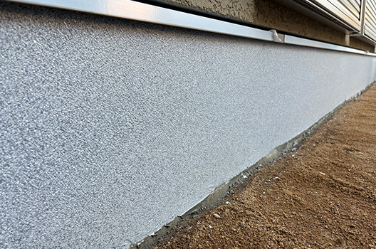 基礎巾木左官塗装工事 塗装後